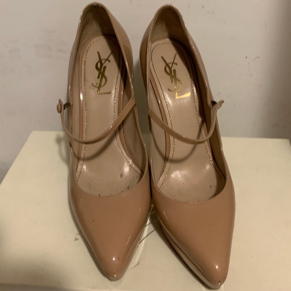 Yves Saint Laurent Mary Jane Pumps